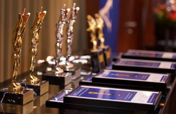 Asco-Award_Pokale_bearbeitet