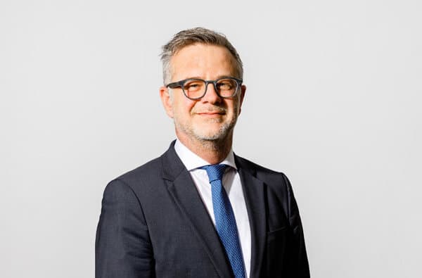 Mazars-Schweiz_Matthias-Kiener_bearbeitet
