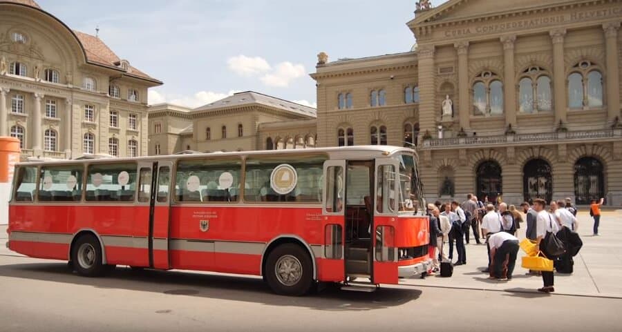 Nachfolgebus