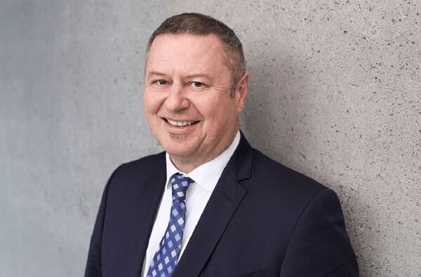 Postfinance_Kurt-Fuchs_bearbeitet