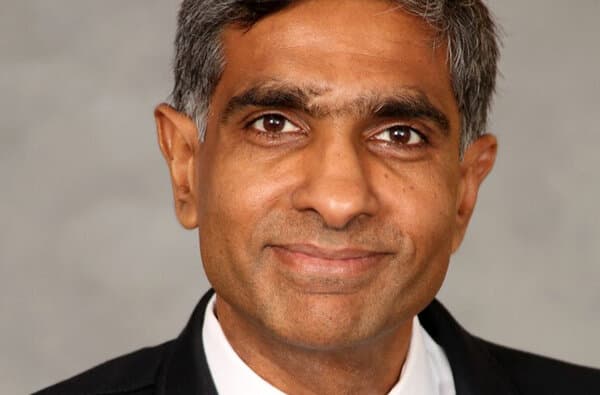 Zur-Rose_Madhu-Nutakki_bearbeitet