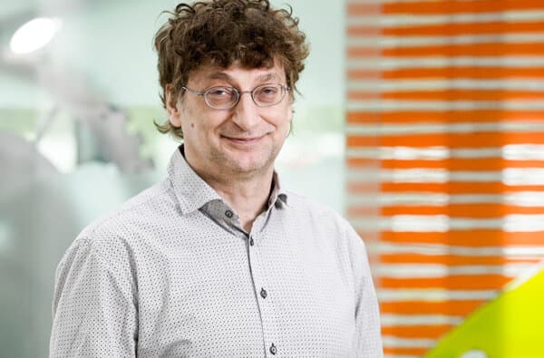 Abacus-Research_Hintermann_Claudio_02_bearbeitet