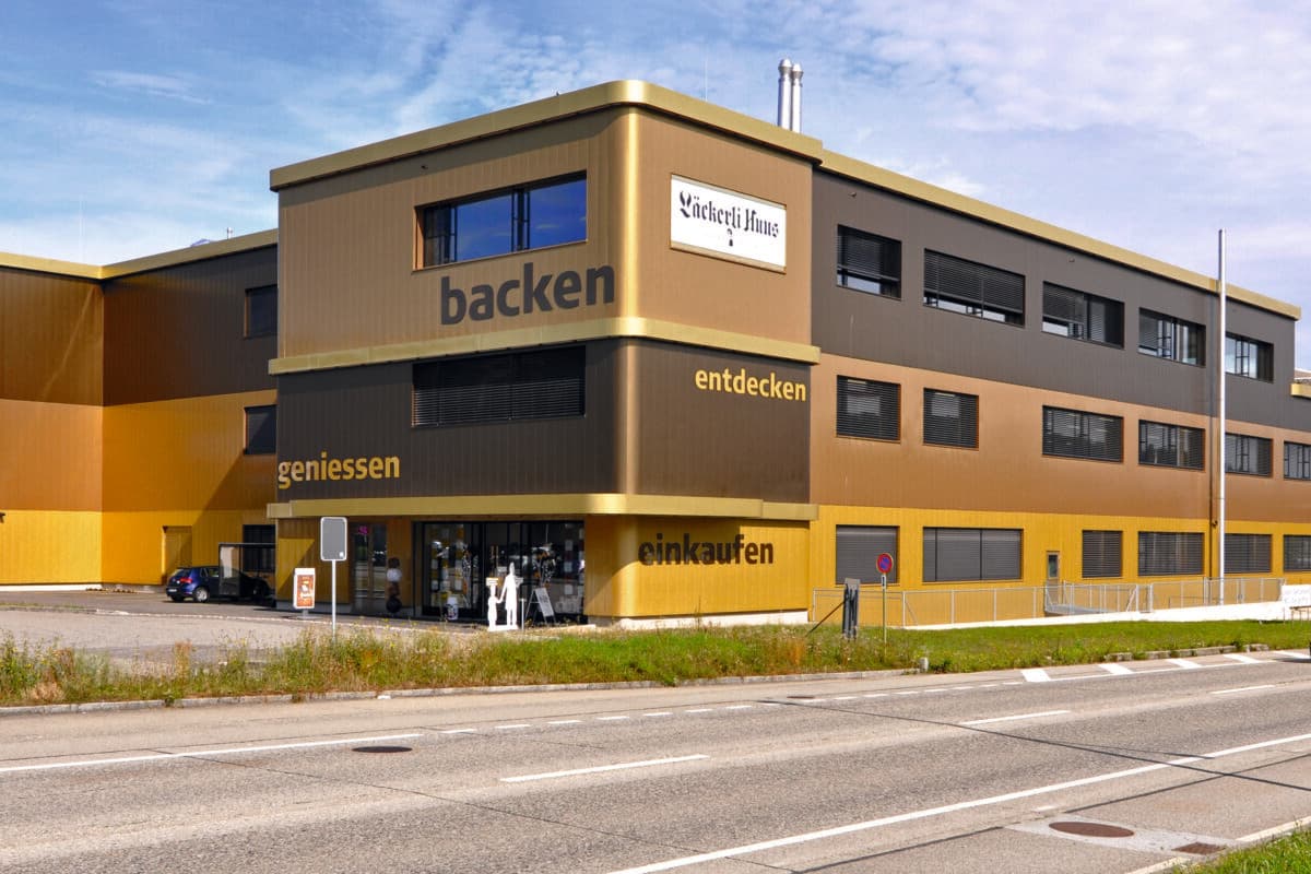 Laeckerli_Huus_Gebaeude_Hauptsitz_Frenkendorf