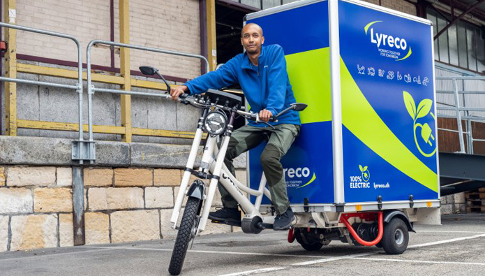 Lyreco liefert mit eigenem Cargo-Bike aus